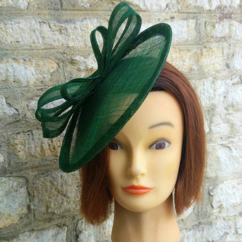 Dark Green Wedding Hat Fascinator Hat on Headband Forest Green Etsy UK