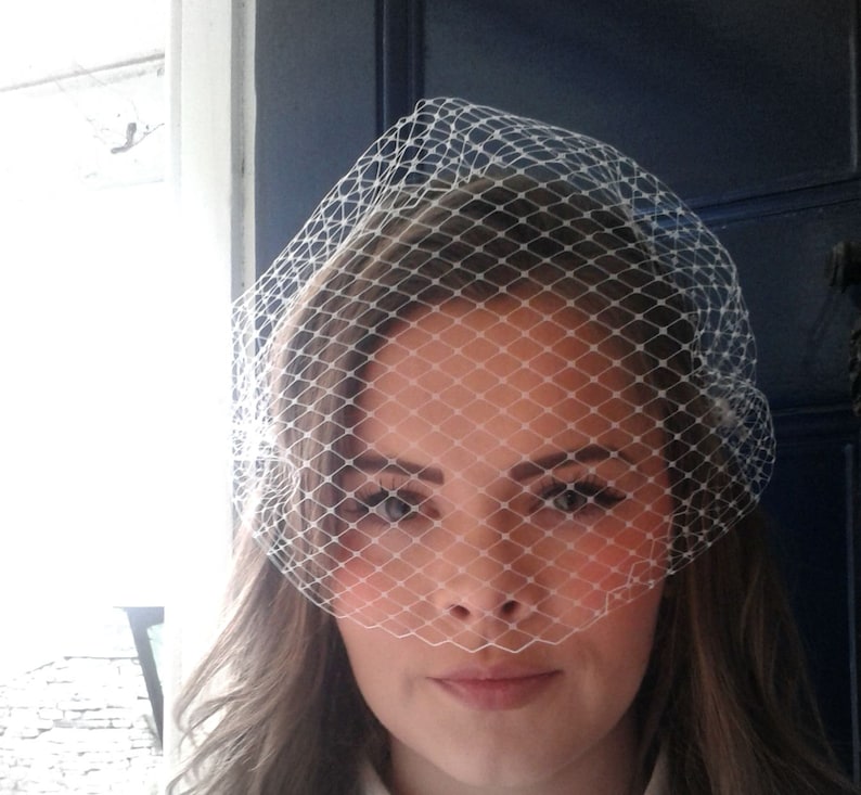 Bridal birdcage veil, wedding bridal blusher style veil, French fascinator simple wedding veil image 3