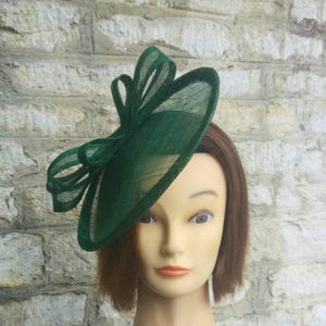 Dark green fascinator wedding hat on headband forest/ bottle green sinamay straw simple occasion hat image 2