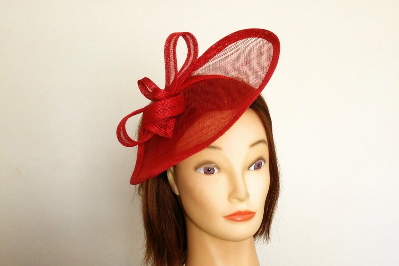 Red fascinator wedding hat on headband one off design in sinamay straw image 2