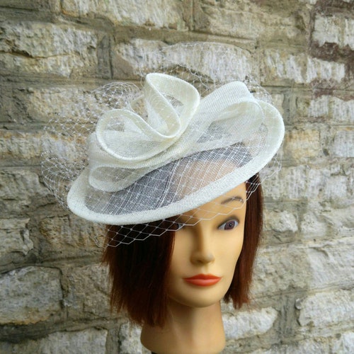 Ivory White Fascinator Wedding Hat Bridal Hat With Veil - Etsy display picture 1