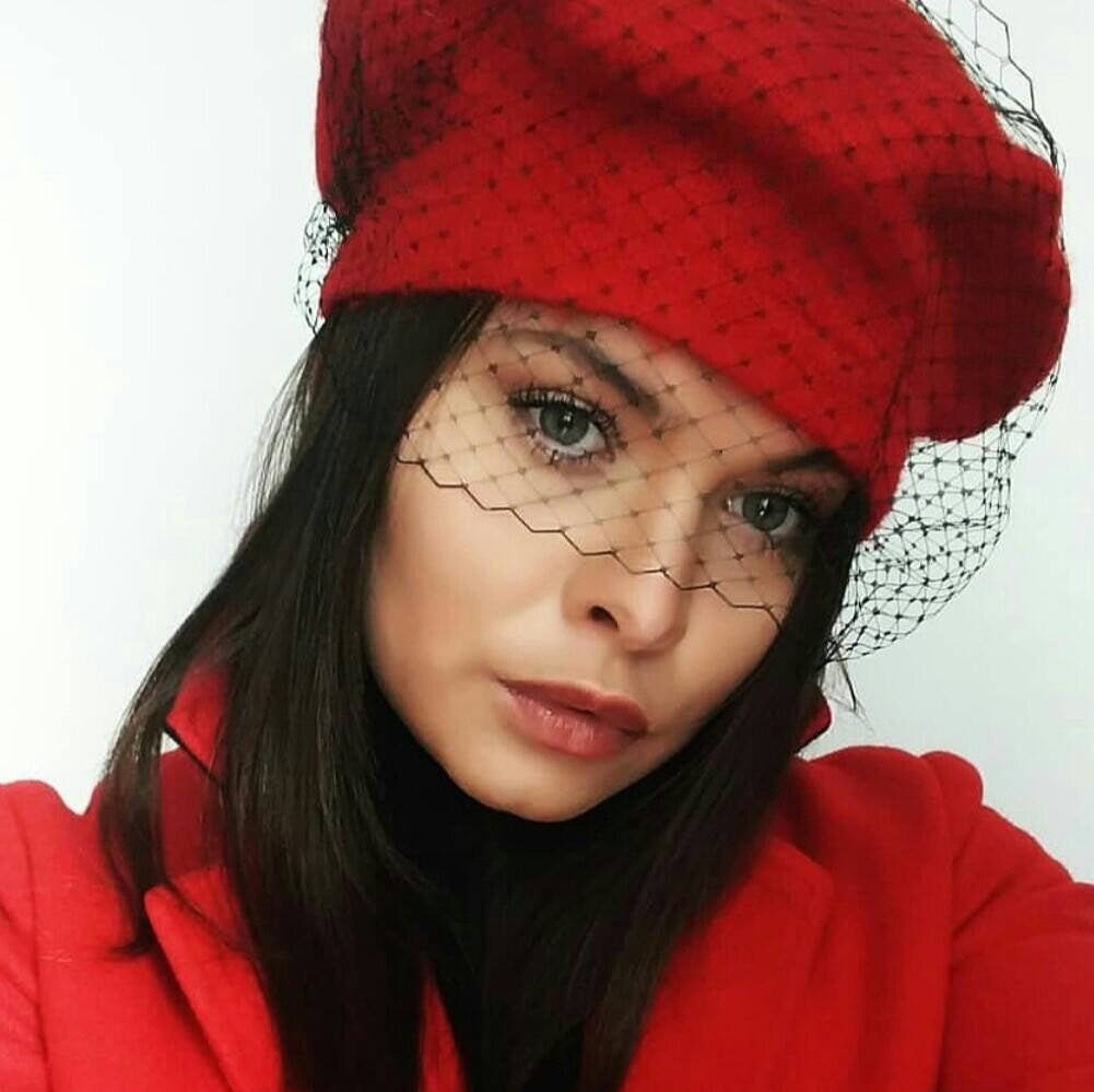 3936 Vintage Wool French Beret Hat, Wine Red With Black Mesh Veil, Pearl Vintage Wool French Beret Hat, Wine Red with Black Mesh Veil  main image 2