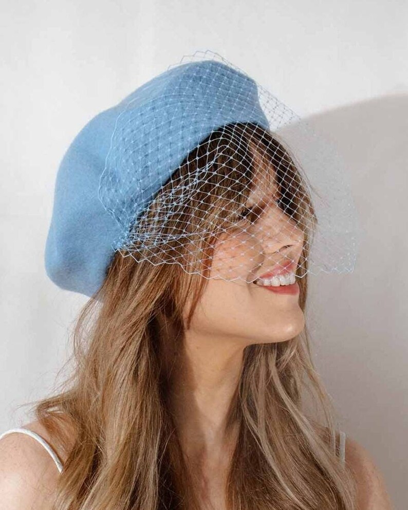 Light Blue beret hat with veil French beret veiled baby blue beret 1940s hat Paris vintage style image 2