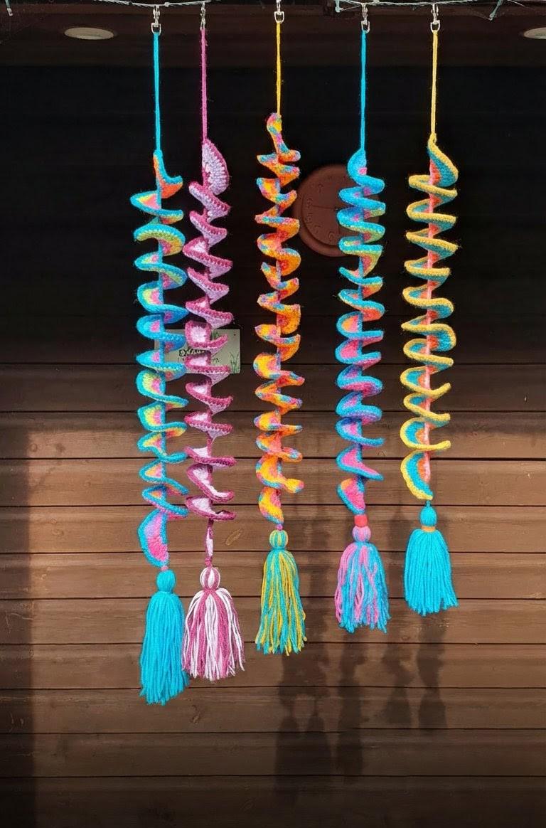 Qianyu 12 stuks draaibare haken clips wind spinner draaibare haken 360 graden dubbele roterende windzak clips voor opknoping planten windgong vogelvoeder kristal twisters vogelkooi tuin klokken partij Qianyu 12 stuks draaibare haken clips wind spinner draaibare haken 360 graden dubbele roterende windzak clips voor opknoping planten windgong vogelvoeder kristal twisters vogelkooi tuin klokken partij