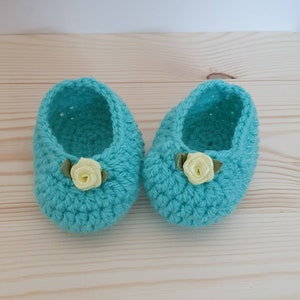 Baby girls crochet ballet shoes. Crochet Baby shoes. Pram shoes. Size 0-3 months . Other colours listed Aqua