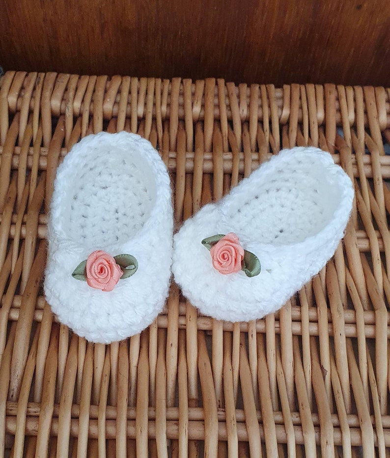 Baby girls crochet ballet shoes. Crochet Baby shoes. Pram shoes. Size 0-3 months . Other colours listed White + peach rose