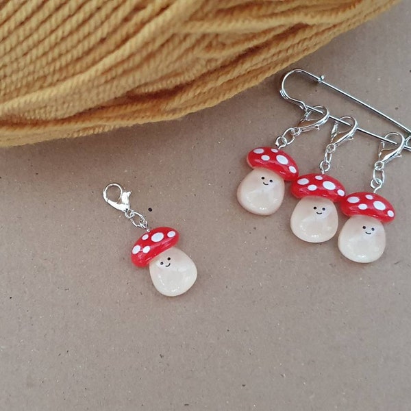 Stitch markers . Set of 4 cute smiley mushroom Knitting / crochet stitch markers . Progress markers