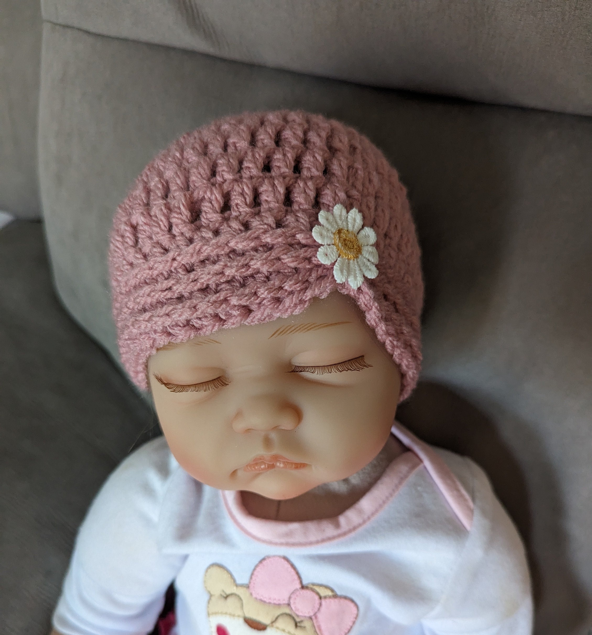 Baby Girls Crochet Hat With Embroidered Daisy Detail. Original Design Handmade .available in Newborn 0 3 3 6 6 12 and 18 24 Months Etsy
