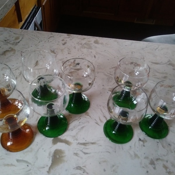 Vintage Ribbed Stem Wine Glass Mixed Lot Germany France (3) Schmitt Sohne Green Forest (3) Luminarc Green Forest Stem (2) Amber Stem