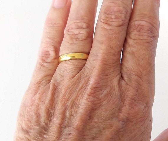 Antique 1928 Solid Gold Band, Wedding Ring and Excellent Hallmarks