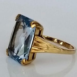 Vintage Blue Spinel Cocktail Ring Rectangular Vibrant Stone - Engagement Present or Anniversary Gift for Wife