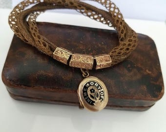Victorian circa 1840 woven hair mourning bracelet with memorial locket - gold engraved links Memorial Bracelet  Antique  Jewellery Case
