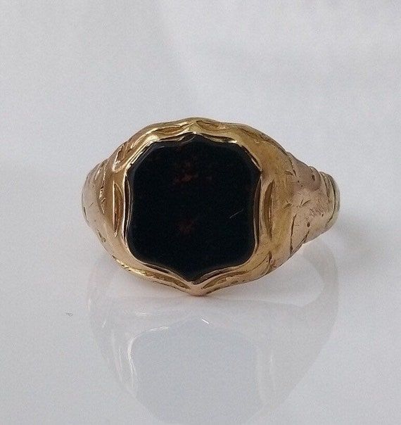 Antique Circa  1870 Solid Gold Signet Ring with B… - image 1