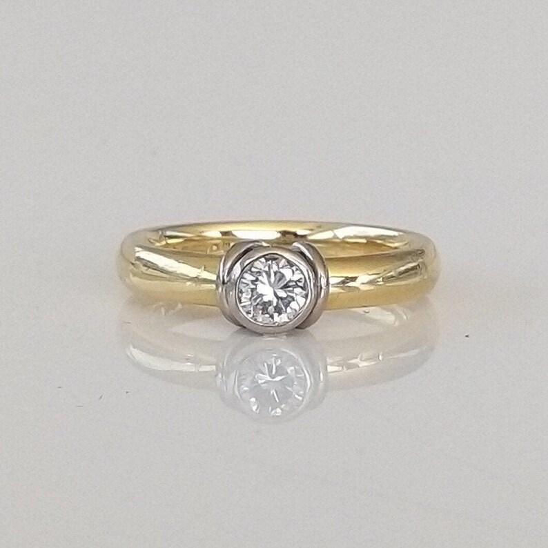 Vintage VS Clarity Diamond Single Stone Gold Ring With Collet Etsy