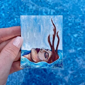 Bajo el agua STICKER 3" x 2.4" (Basado en arte original)
