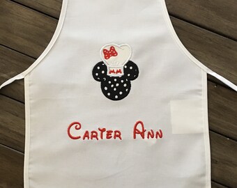 minnie mouse apron and chef hat