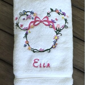 Springtime Minnie Mouse Flower Hand Towel, Eco-Friendly, Plush Towel, Disney Guest Towel