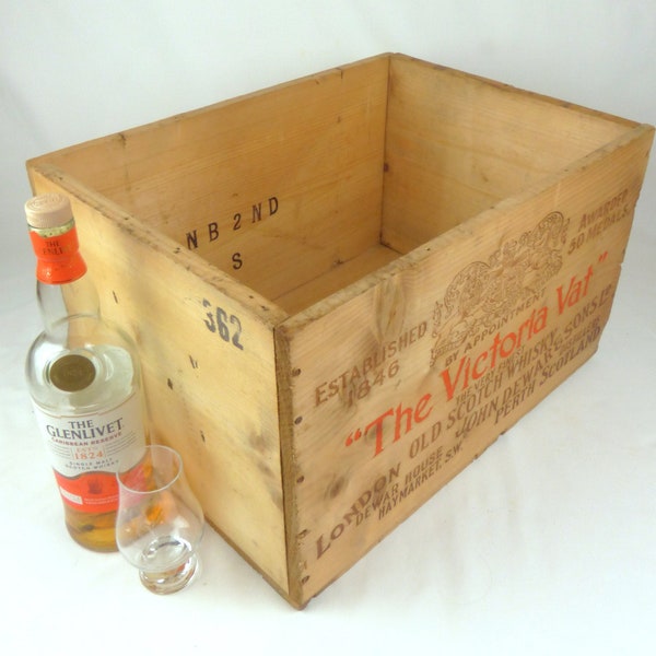 Original 1950s Whisky Crate Dewars Victoria Vat Scotch Whisky 45 cms (17.5") Ex Condition