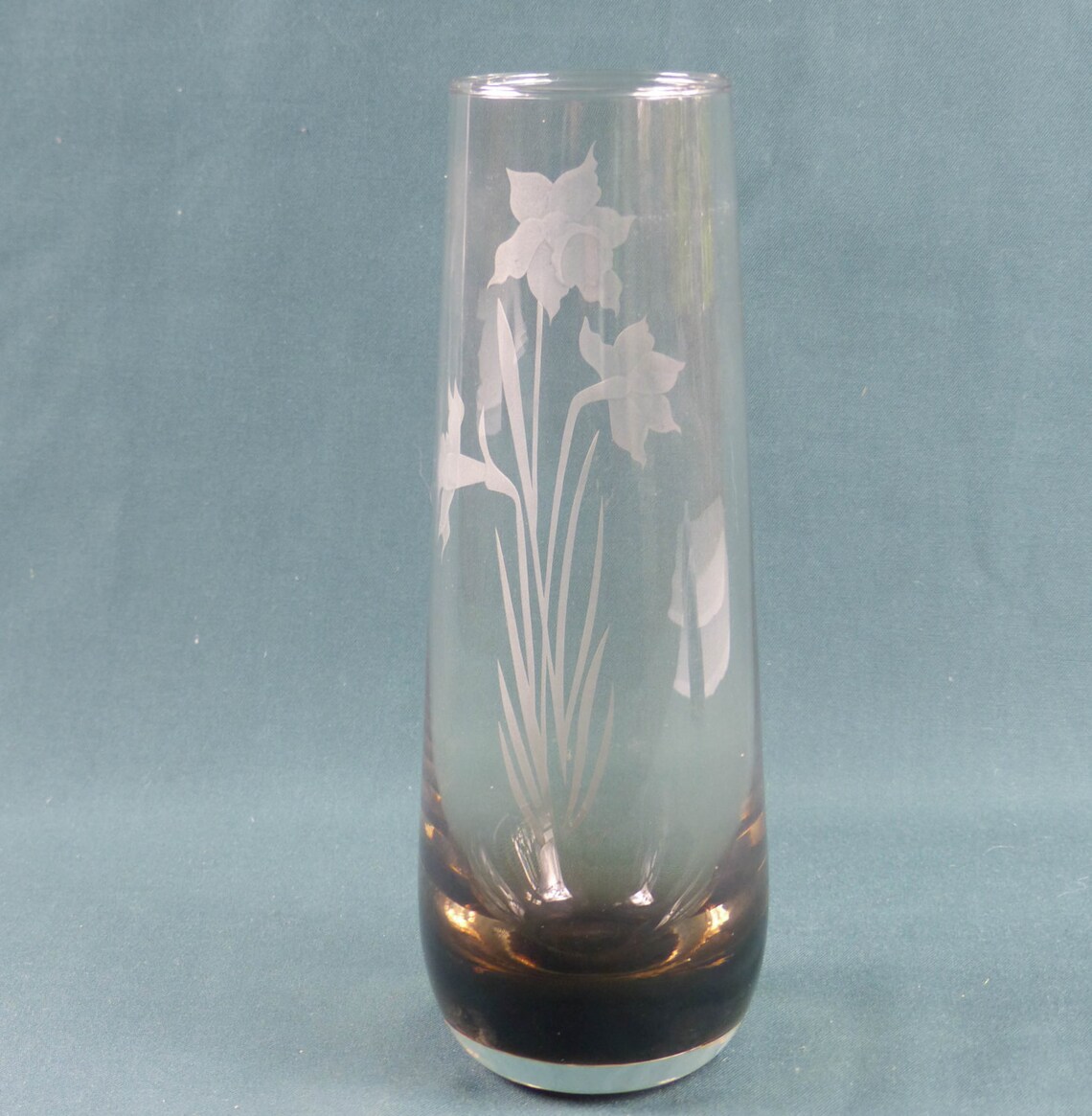 Caithness Art Glass Vase. Etched with daffodils signed Etsy