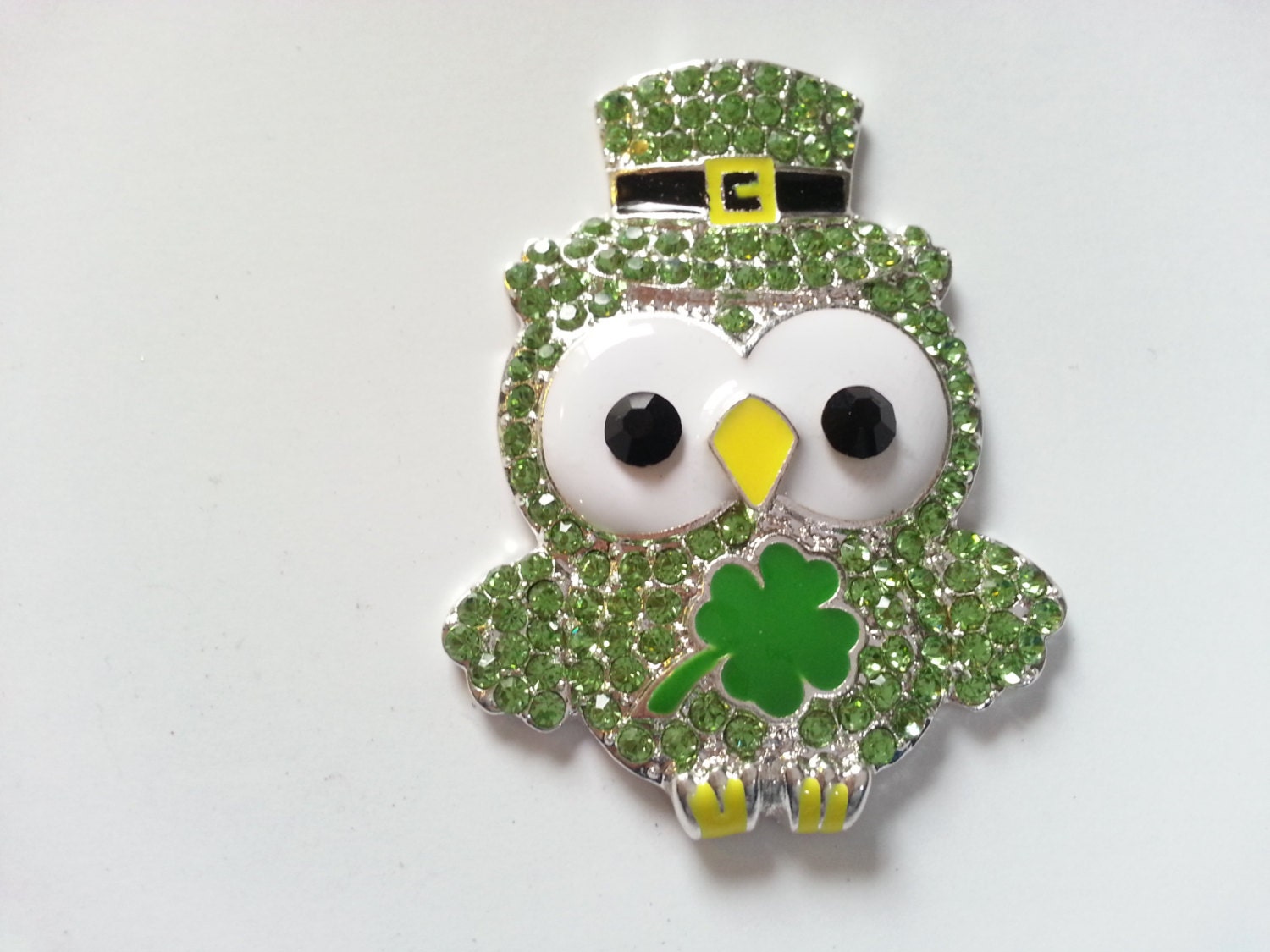 Irish Owl Needle Minder