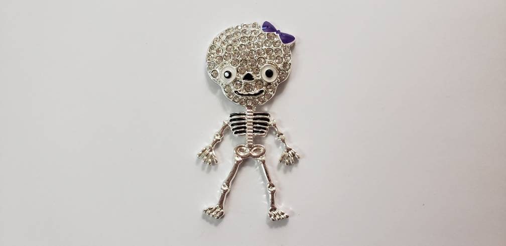 Purple Girly Skeleton Needle Minder