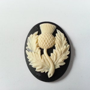 Scottish Thistle Needle Minder