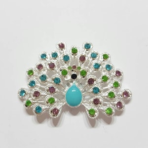 Blooming Peacock Needle Minder
