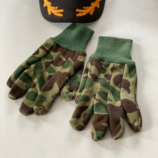 Vintage Camouflage Work Gloves