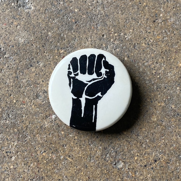 70's Power to the People - Protest Button 1.50"