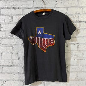 Vintage 80&#39;s Willie Nelson Texas T Shirt