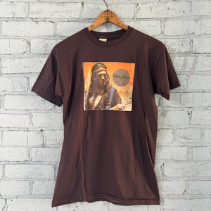 Willie Nelson Iron-on Vintage T Shirt