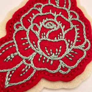 Handmade / hand embroidered tan & off white felt patch small black lines rose vintage style traditional tattoo flash Blue Floss/Red Felt