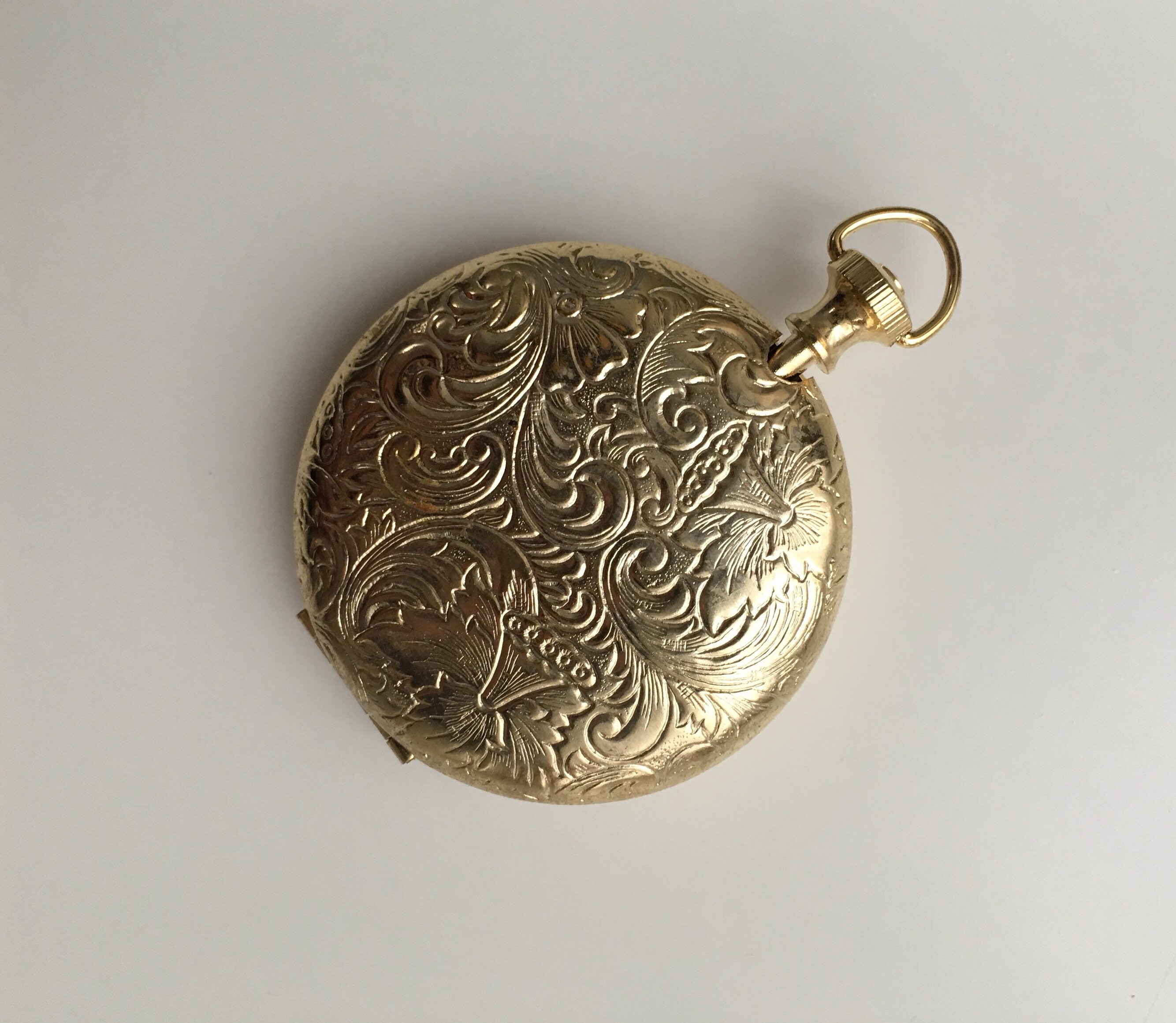 Vintage 1960s Retro Glam Gold Metal Circular Fl Pocket Watch Style 1