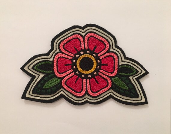 Large red and pink flower patch