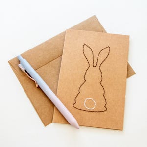 Carte de voeux lapin marron cousu main
