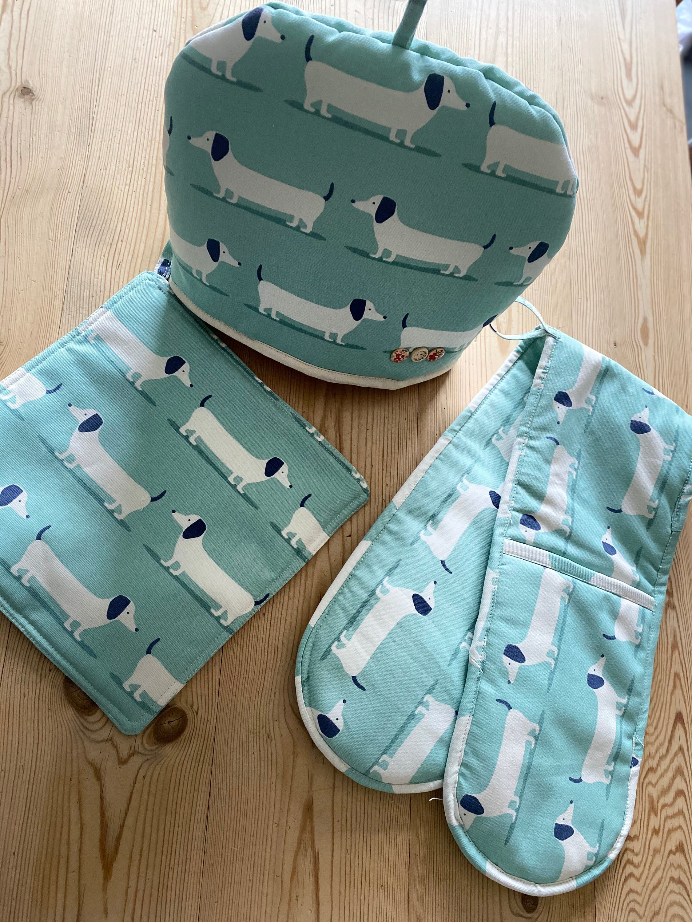 Printed Sausage Dog Kitchen Set Etsy UK