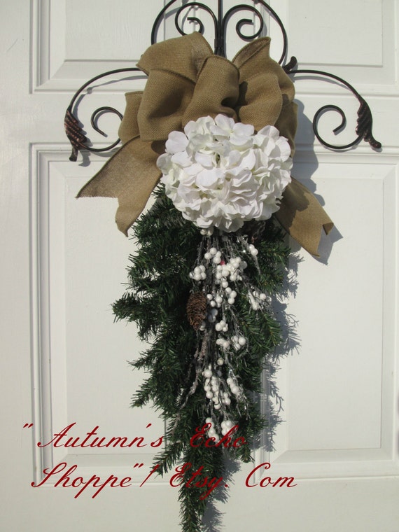 RXMORI Christmas Teardrop Door Swag,Black White Plaid Bow Eucalyptus