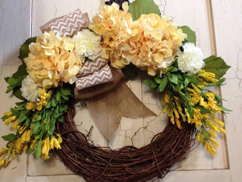 MONOGRAM WREATH ~ Front Door Wreath ~ FarmHouse Style Wreath ~ Hydrangea and Burlap Wreath ~ Spring Door Wreath ~ Summer Door Wreath ~