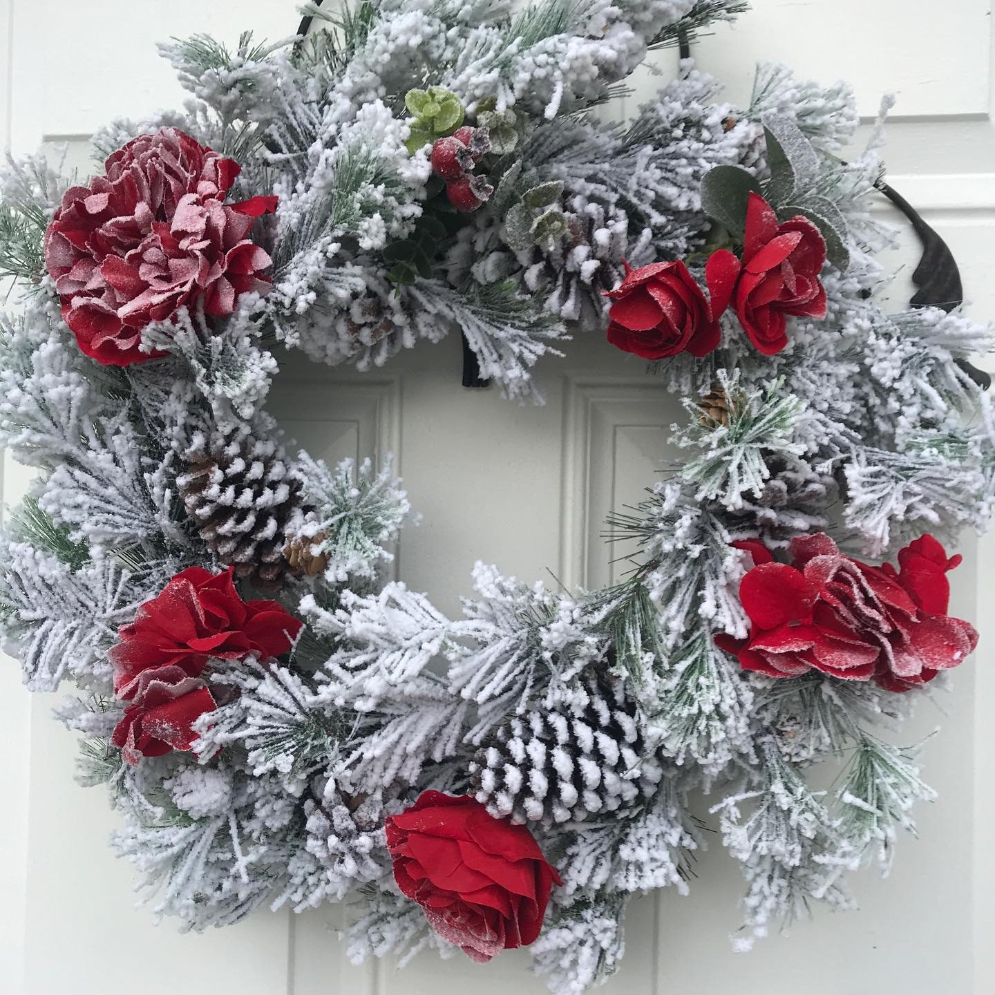 FLOCKED CHRISTMAS WREATH~ Holiday Door Decor ~ Christmas Wreath ~Snowy ...