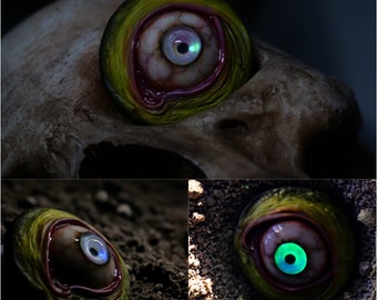 Custom Swappable Phone Grip/Socket for smartphones, zombie eye, glow in the dark, color shimmer, hand sculpted, OOAK (one of a kind)
