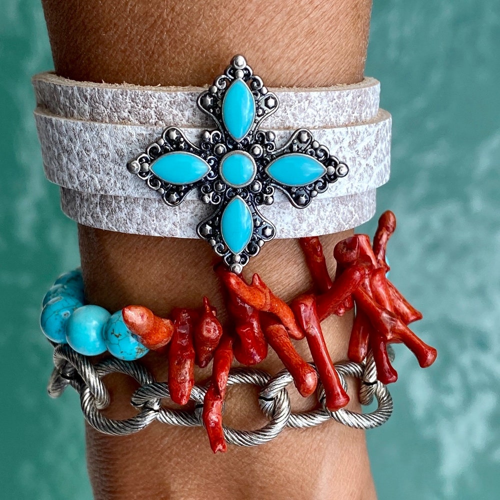 The White Calypso Single Strand Bracelet - Zstacks
