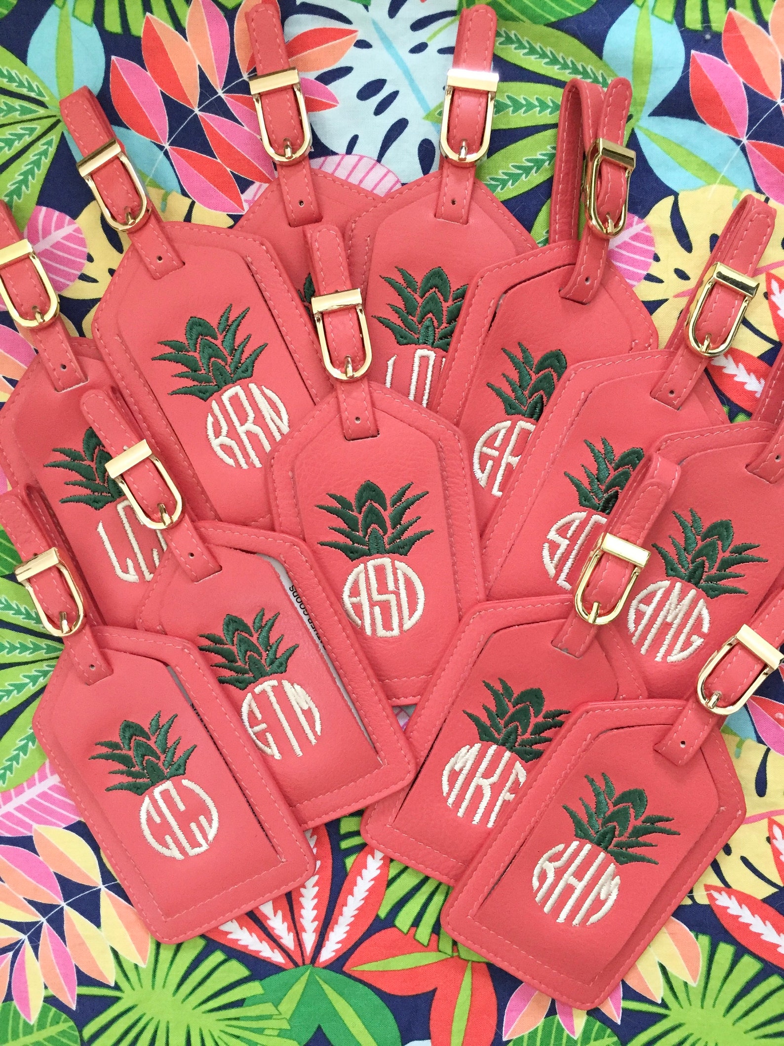 Monogrammed Pineapple Luggage Tag Personalized Luggage Tag Etsy