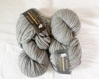 2 Skeins Cascade Yarns Magnum Super Bulky Wool Yarn Gray