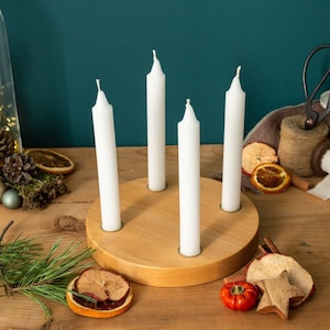 Classic round Advent wreath beech image 1