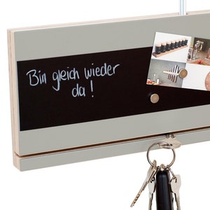 Schlüsselbrett mit Tafel magnetisch – Schlüsselleiste bunt, Schlüsselkasten Linoleum, Organizer Flur mit Magneten & Stift, modern Geschenk