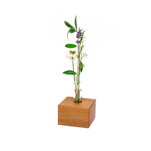 Elegante Tischvase aus Eiche mit Reagenzgläsern dekorative Blumenvase für Hochzeiten und Tischdekoration minimalistisches Wohnaccessoire