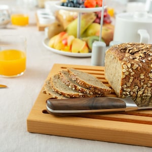 Bread cutting board, chopping board with grooves, wood, non-slip, with rubber feet, kitchen aid, bread board, oak board, serving board, kitchen gift image 1