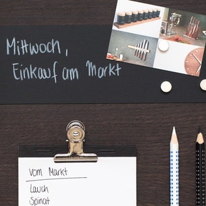 Pinnwand Mini Holz Räuchereiche mit Tafel magnetisch und Notizblock zum Einzug oder als Geschenk für Eltern oder Kinder für Küche oder Büro Bild 8