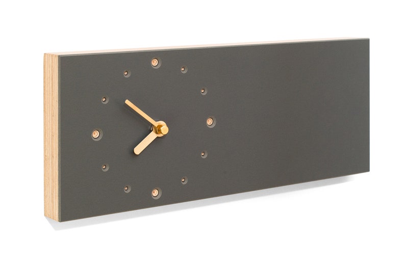 Wall clock image 1