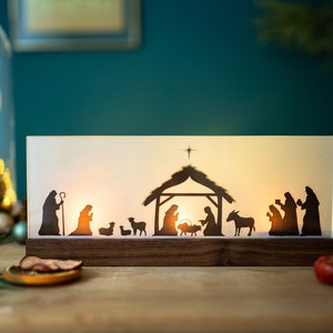 Krippe Holz Weihnachtskrippe modern Nussbaum mit 3 Teelichter Geschenk Weihnachten Advent Familie Kinder Holzkrippe Weihnachtsdekoration Bild 7